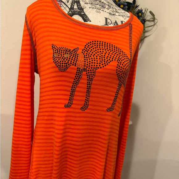 Live and Let Live Vibrant Orange/ Black Beaded Black Cat, Green Eyes, Top size L - Picture 7 of 11